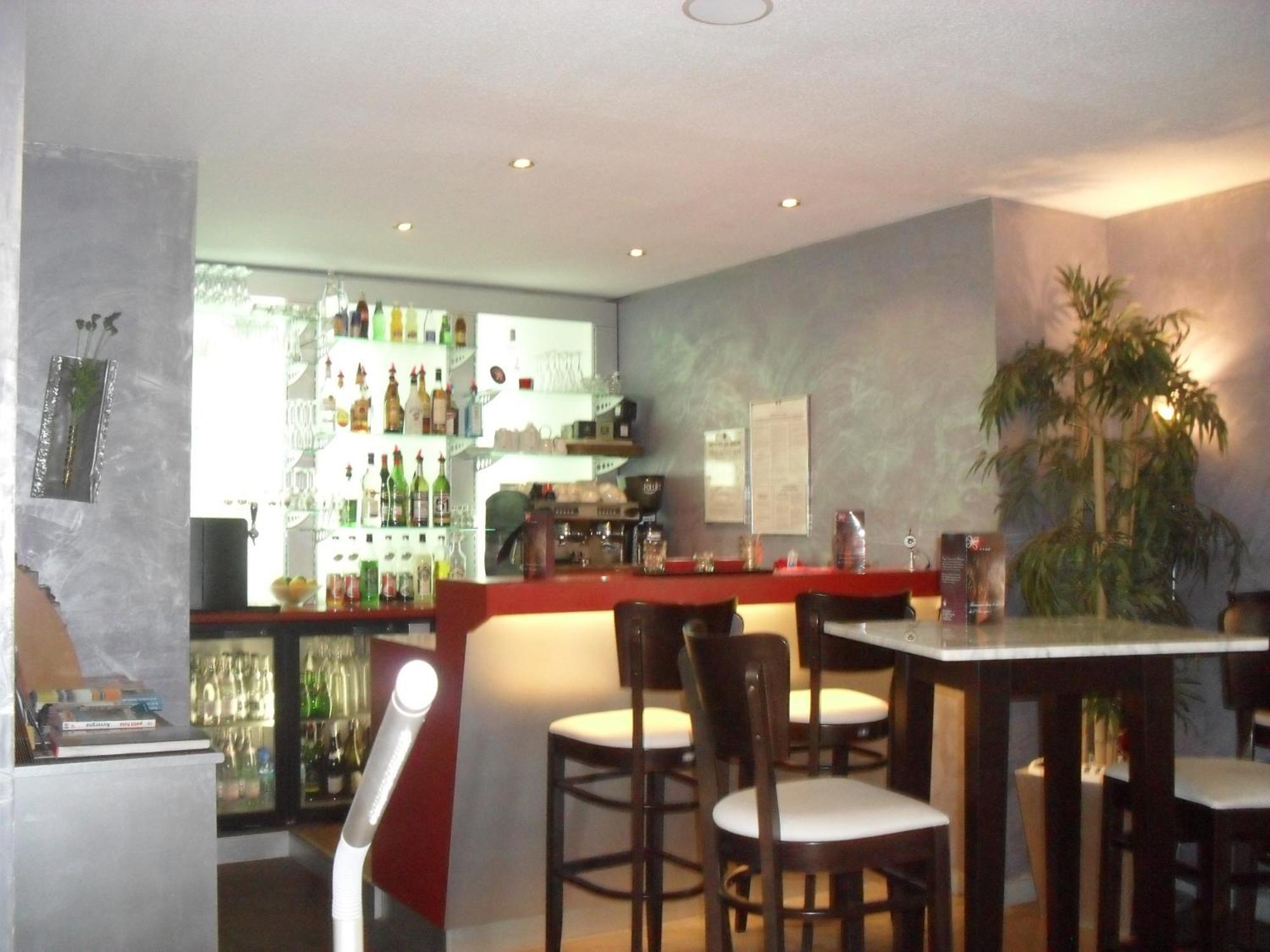 Hotel Evan Lempdes sur Allagnon Екстериор снимка