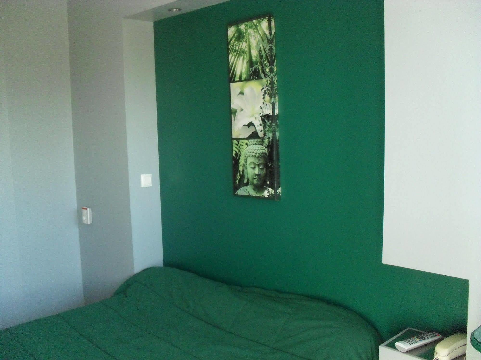Hotel Evan Lempdes sur Allagnon Екстериор снимка