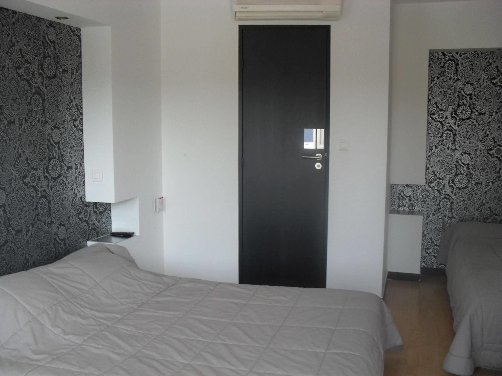 Hotel Evan Lempdes sur Allagnon Екстериор снимка